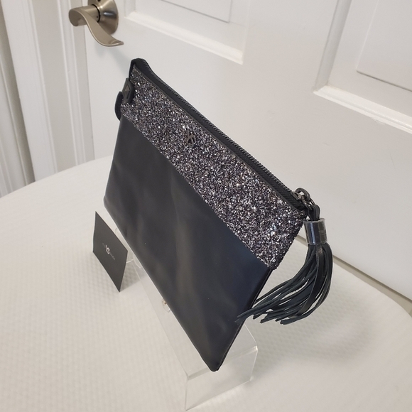 NWOT Yosi Samra Black Leather Clutch, Tassle, ZIP - Picture 3 of 8